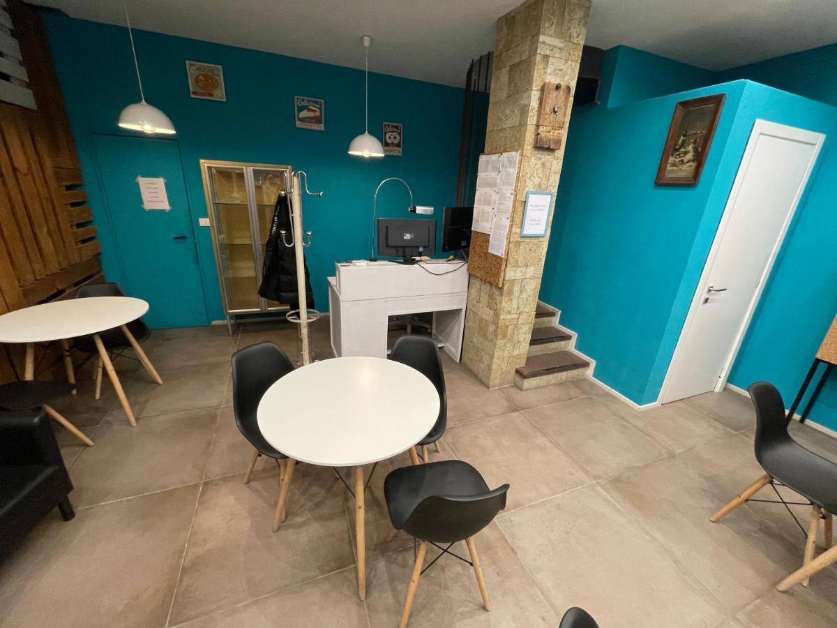 Smile Accomodation Sarre 外观 照片