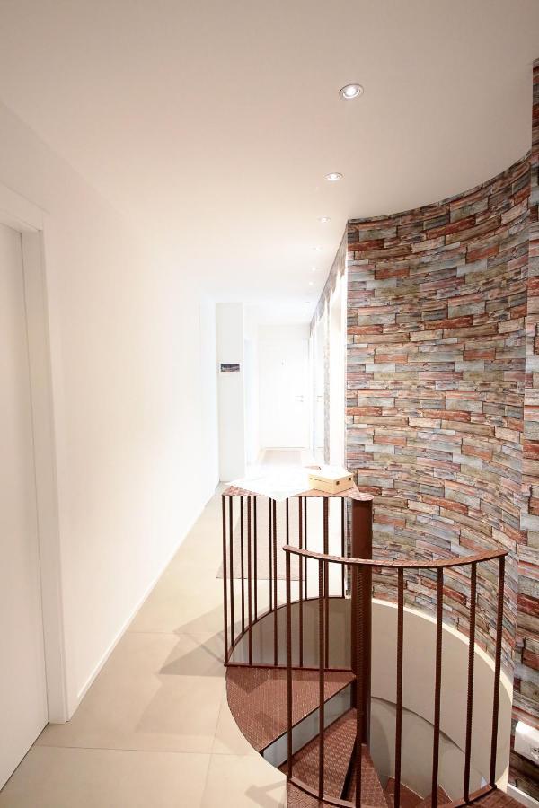 Smile Accomodation Sarre 外观 照片